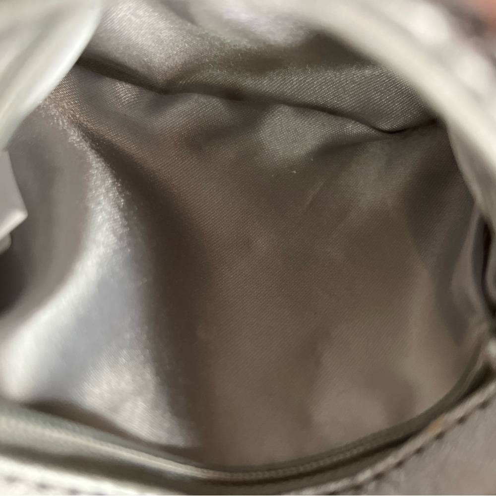 ๐ Last Call - Vintage Silver Mesh Metal Evening Bag - Picture 10 of 12